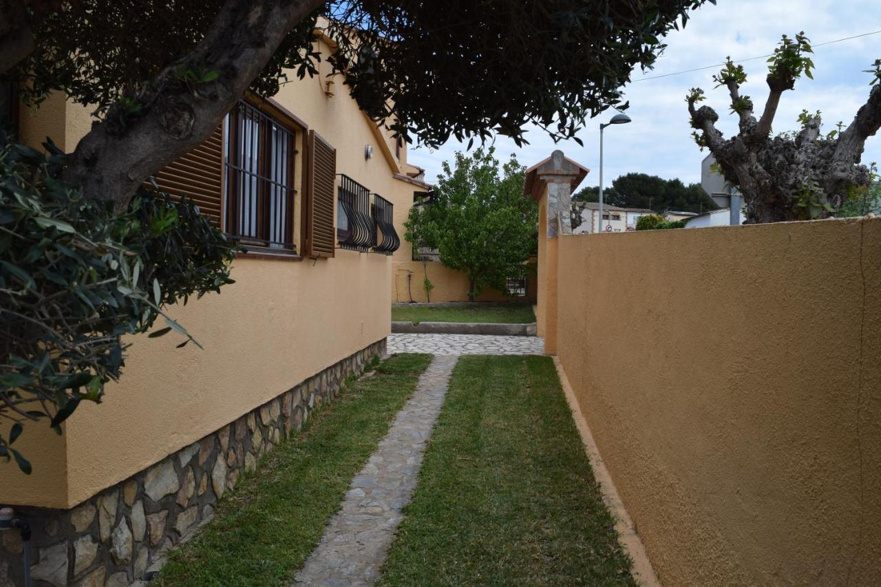 Casa L'Escala 30 Villa Bagian luar foto